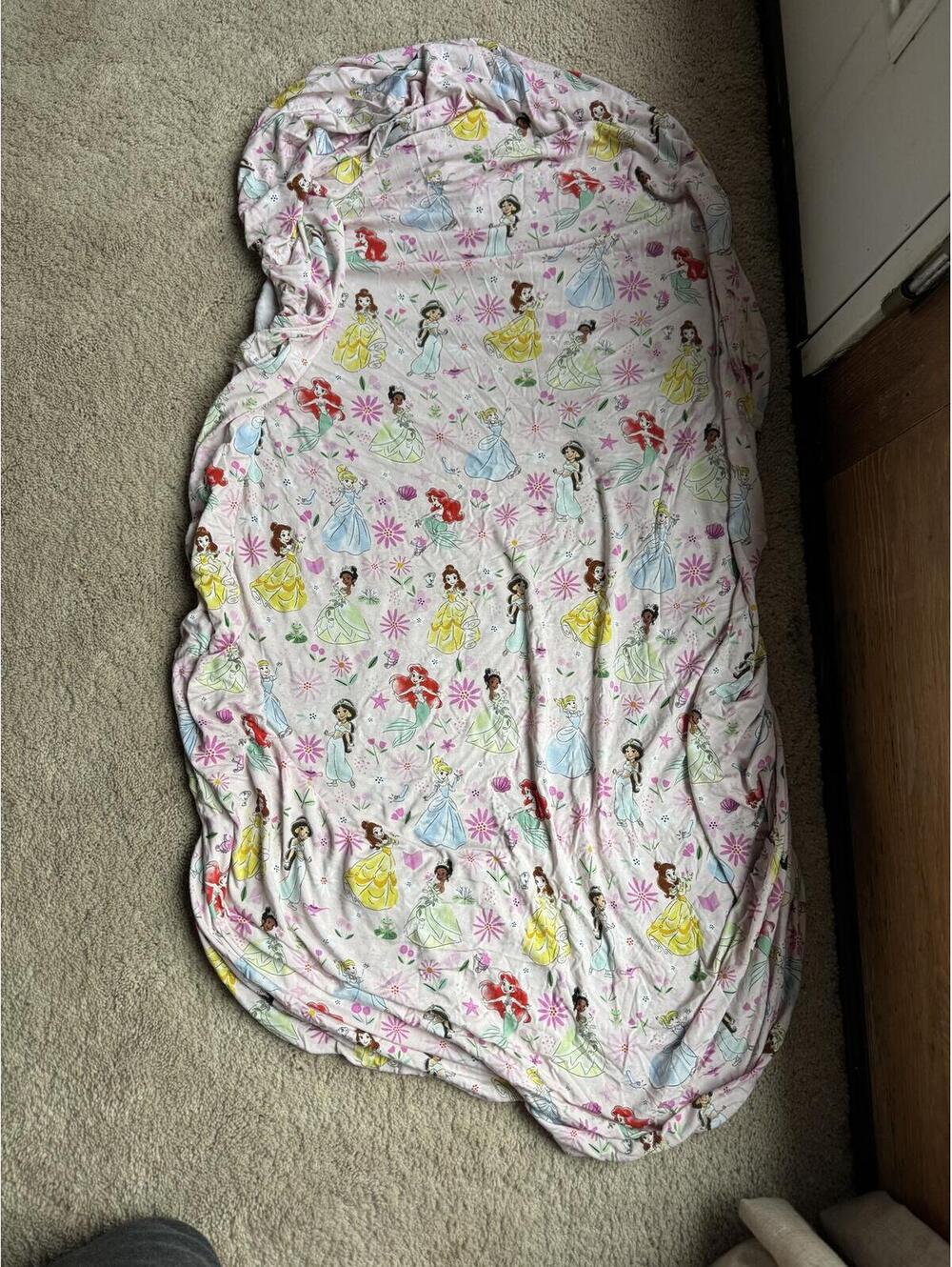 NWOT Little Sleepies OG Princess Crib Sheet
